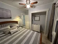 Dog-Friendly Beach Cottages within a mile of town and 7 Lake Michigan beaches