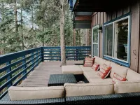 5 mins to Breck Village & Ski, Private Hot Tub, Mountain View