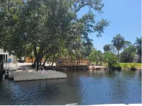 Cute Cottage 1.5Mi 2 Beach  Duplex Has Dock on Gulf Access Imperial River