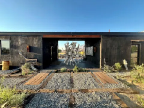 The LoneEast An Eastern Sierra wilderness retreat Hotels in Lone Pine