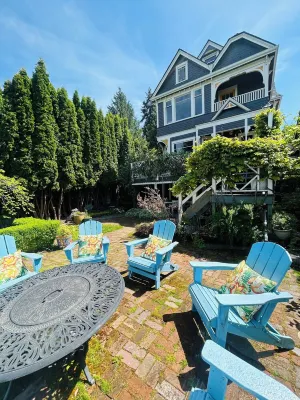 Blue Heron Manor: Historic charm centrally located Hotel di 