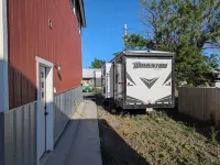 Amazing views close to friends, family and fishing. Indoor RV parking 29’ max.