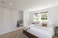 Newly Renovated Hamptons Home Near the Beach