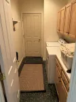 Spacious 3B/2BA house w/ fenced yard+mountain view