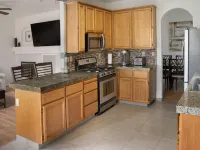 Beautiful, central located with pool and fire pit! ローズビルのホテル