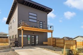 Modern Downtown Talent Dream