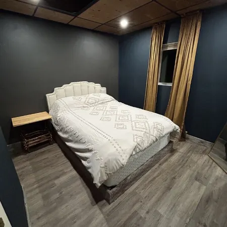 Cozy/private 1 bedroom upstairs apartment downtown Winifred MT!