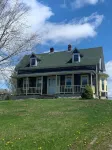 Lovely Farmhouse Close to Acadia National Park