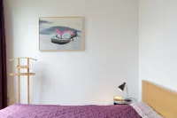 House on the Havelbogen directly on the water with canoe and jetty, terrace apartment