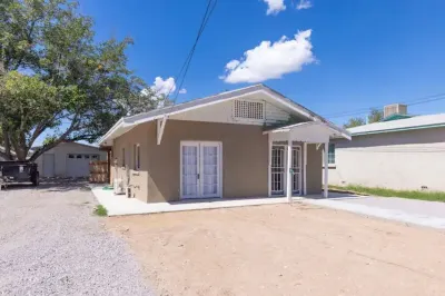 Unique 1-bedroom casita in Mesilla Park with hot tub Hotels near Sun View Imaging Services