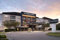 Courtyard Myrtle Beach Broadway Các khách sạn gần Myrtle Manor