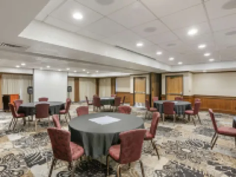 Best Western Plus Landmark Inn Hotels in Park City