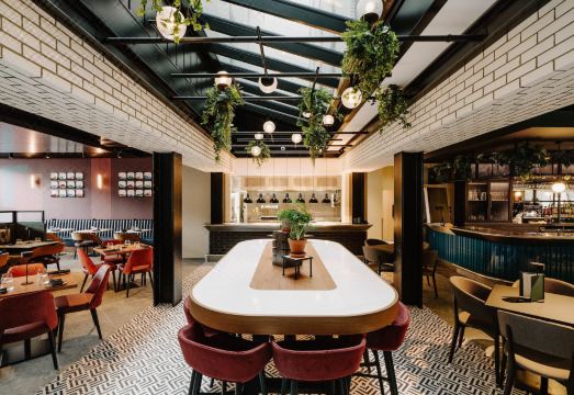 3. 더 할야드 리버..