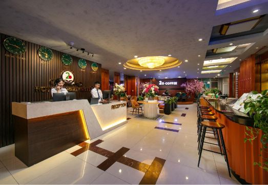 하노이 호텔 내부 비교