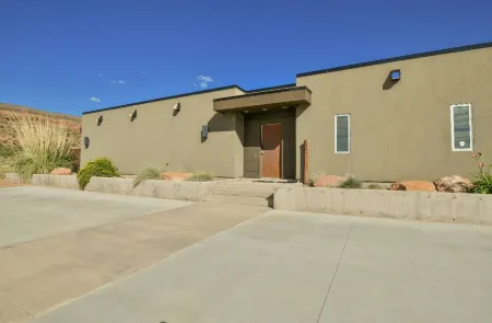 Private Contemporary Home in Moab Featuring Mountain and Red Rock Views