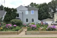 Upscale comfort . Walk to Mayo, trails, parks, shopping