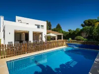 Villa Marina - Private Pools