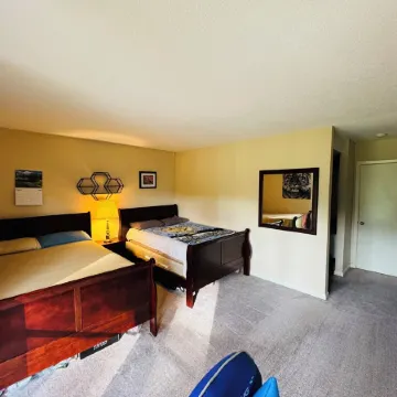 2 Br Condo on resort Property access to members benefits pool/hottub/golf cart