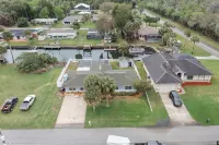Waterfront Pool & Dock, Minutes to Springs & Gulf