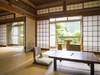 Ryokan Kinokuniya Jinpachi Các khách sạn ở Kurotaki