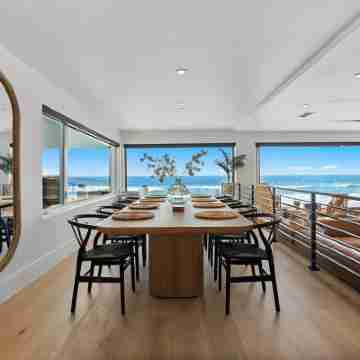 BEACHFRONT BOHO DREAM SLEEPS 20!  Luxury 8 Bedroom 9 Bath Home Steps from  Water Dining/Meeting Rooms