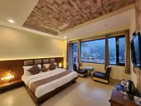 The White Orchid Dalhousie
