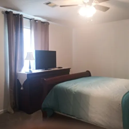 Fully Furnished Condo near Beach/ Casinos Chevron, Ingalls, and Port