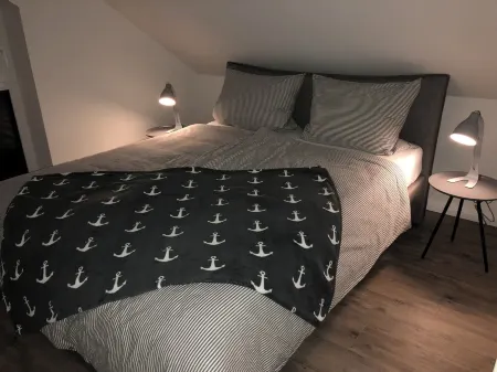 Elbblick 1, right on the Dove Elbe, close to the city Отели рядом с достопримечательностью «Billtalstadion»