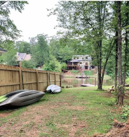 Nature’s Cove Cabin B-kayaks/fire pit/pet friendly