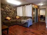 Large 6 Bedrooms 2 Baths Home On a Huge Lot
