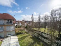 Appartment with beach cabine and parking - Pool