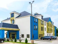 Red Lion Inn & Suites Blue Springs