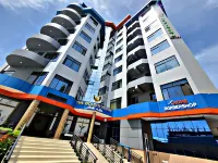 The Golden Pigeon Hotel and Spa - 4-Star