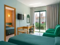Hotel Pino Alto by Alegria Hotels near Cala Bot
