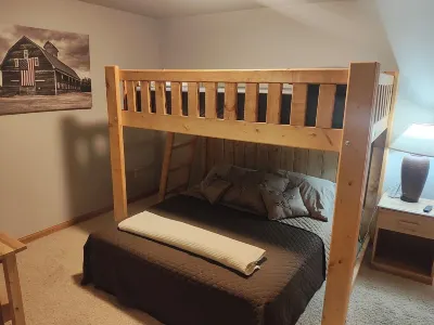 Northern Bay 4 Bdrm 3 Ba 2 Floor Condo On The Lake 스트롱스 프레리 호텔
