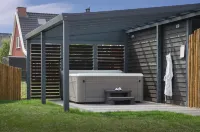 Holiday Home with Sauna and Outdoor Jacuzzi