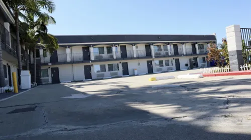 Value Inn Bellflower Hotels in Bellflower