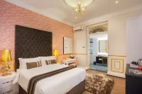 Apple Heritage Hotel