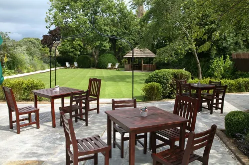 The Manor House Hotel - parking
