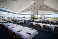 Manly Marina Cove Motel Hotels in Wynnum
