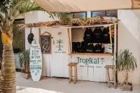 LunArena Barefoot Hotel