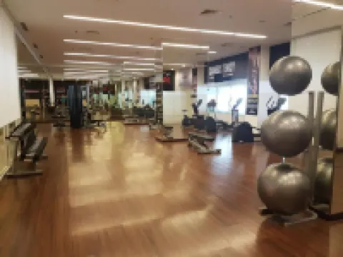 Spacious Studio Apartment Accses to Pakuwon Mall at Tanglin Supermall Mansion