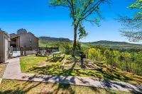 Sleeps 8 Pool Playground Mountain Views Hot Tub