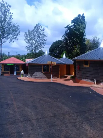 Da Venue Resort Отели в г. Гатиту