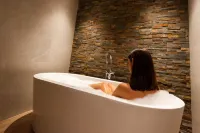 Welldone Sierpes Boutique