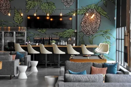 Brewerytown Balcony Retreat W Oxford 1Br Отели рядом с достопримечательностью «Пеннс Ландинг»