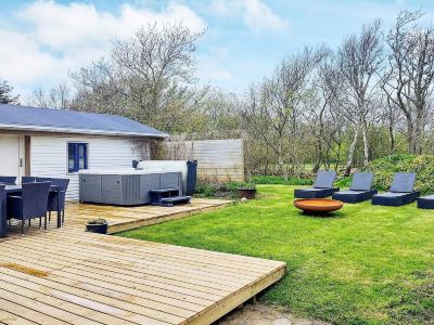 12 Person Holiday Home in Vestervig-by Traum