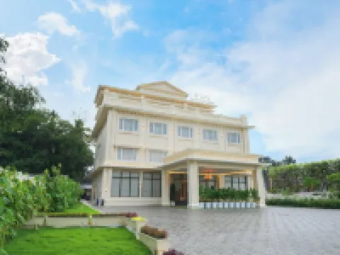 VSC PORTO MARINA Hoteles en Kottukal