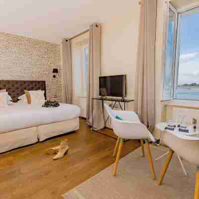 Hôtel La Baie des Anges, son SPA marin & sa piscine couverte et chauffée Rooms