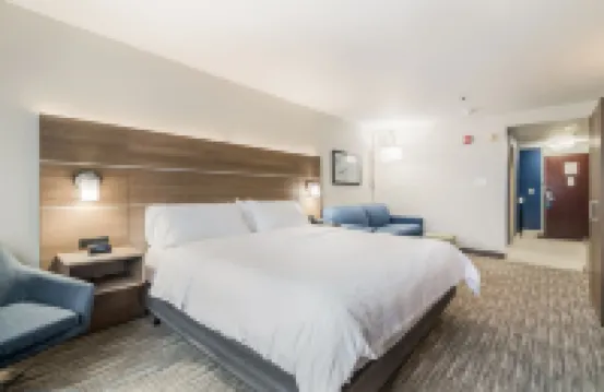 Holiday Inn Express PLYMOUTH by IHG Hotels in Plymouth